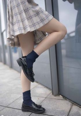 师傅的傻丫头_BD韩语免费在线观看